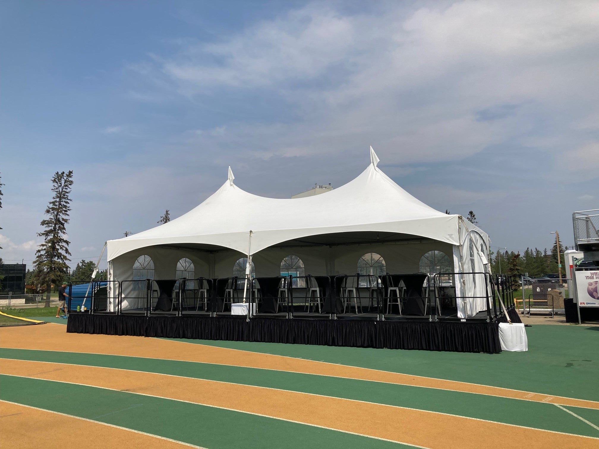 Marquee Tent 20’ x 40’ Tents - Marquee Deluxe