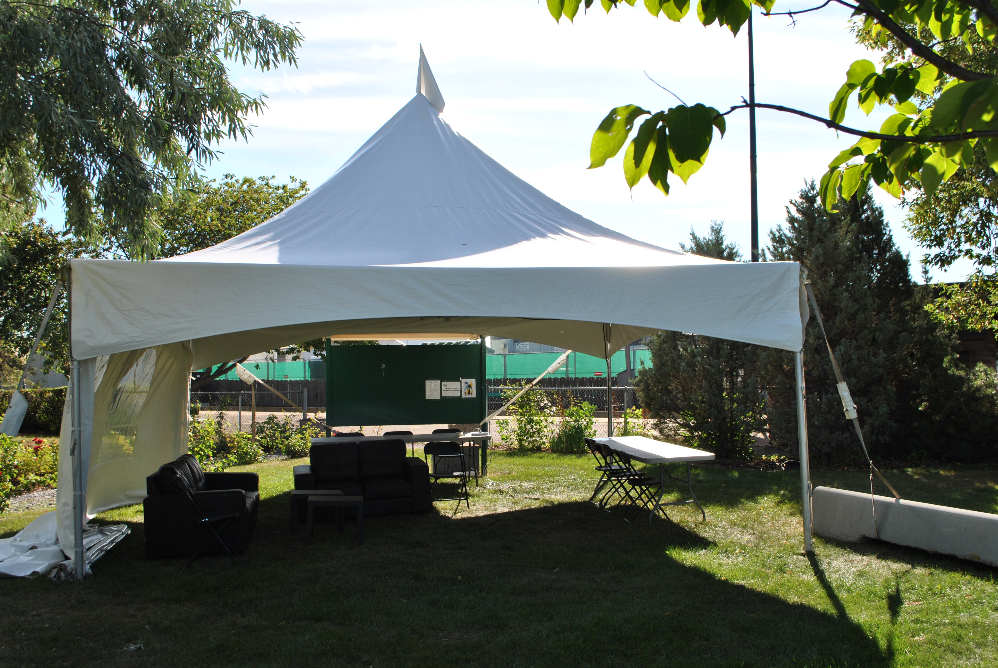 Marquee Tent 20’ x 20’ Tents - Marquee Deluxe
