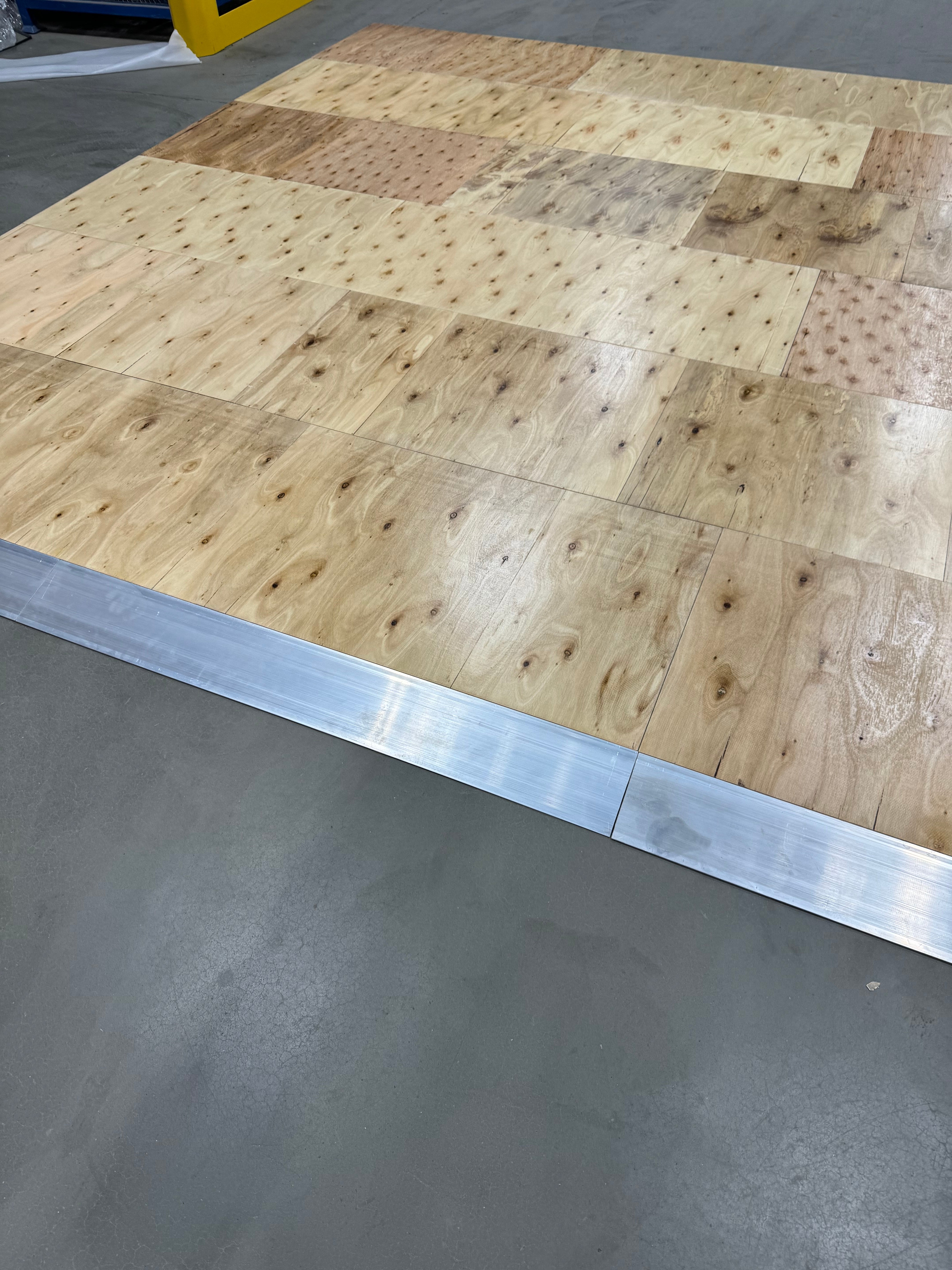Tag-Loc Aluminum 6" x 48" Left Corner Trim