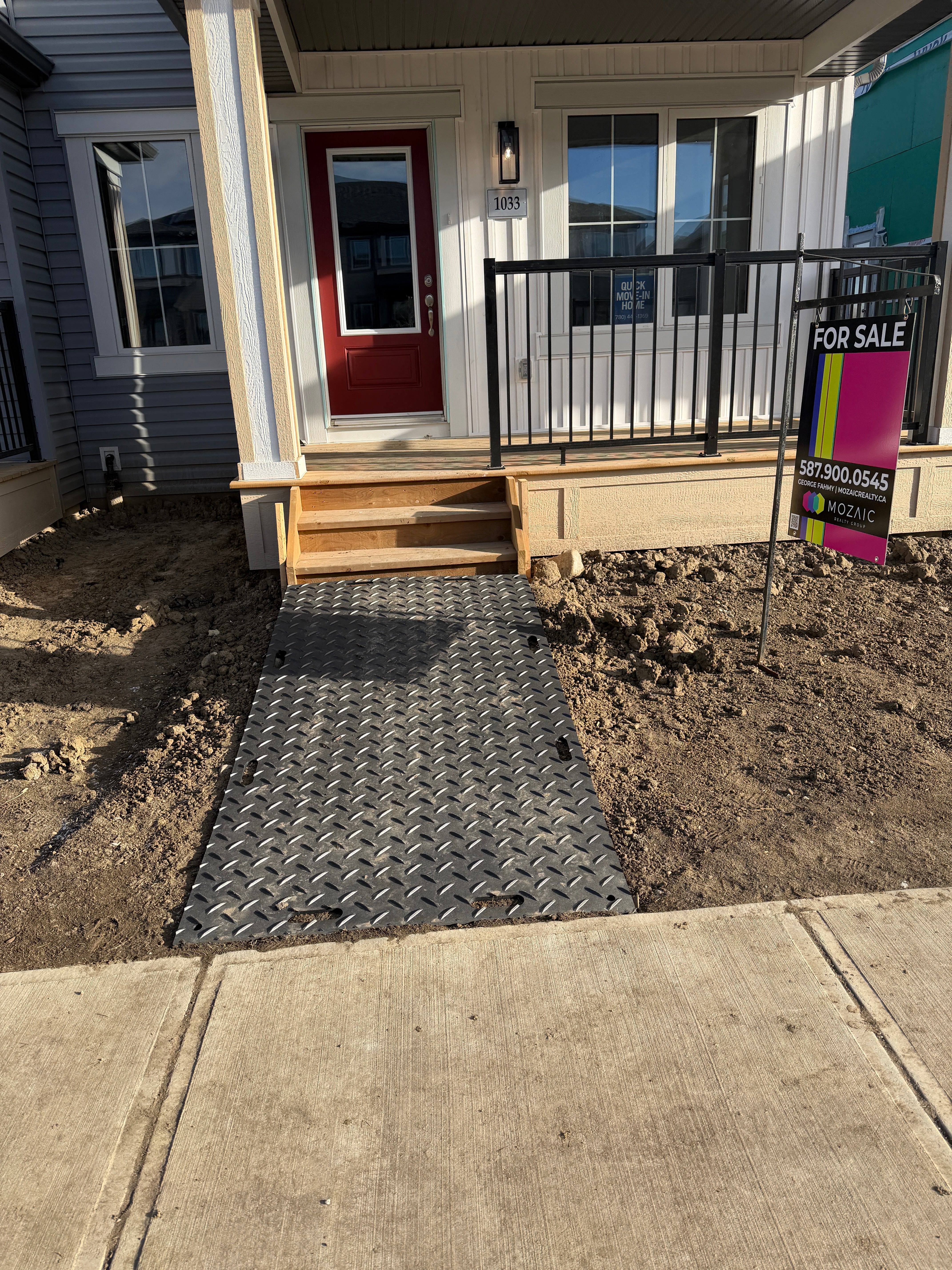 Ground Protection Mat, Black 4' X 8' Checkerplate