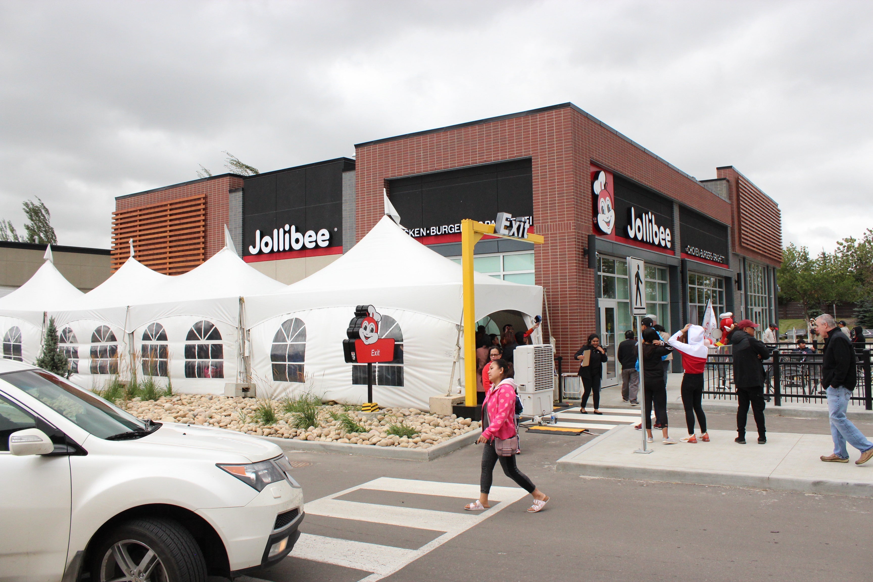 Marquee Tent 10’ x 20’ Tents - Marquee Deluxe