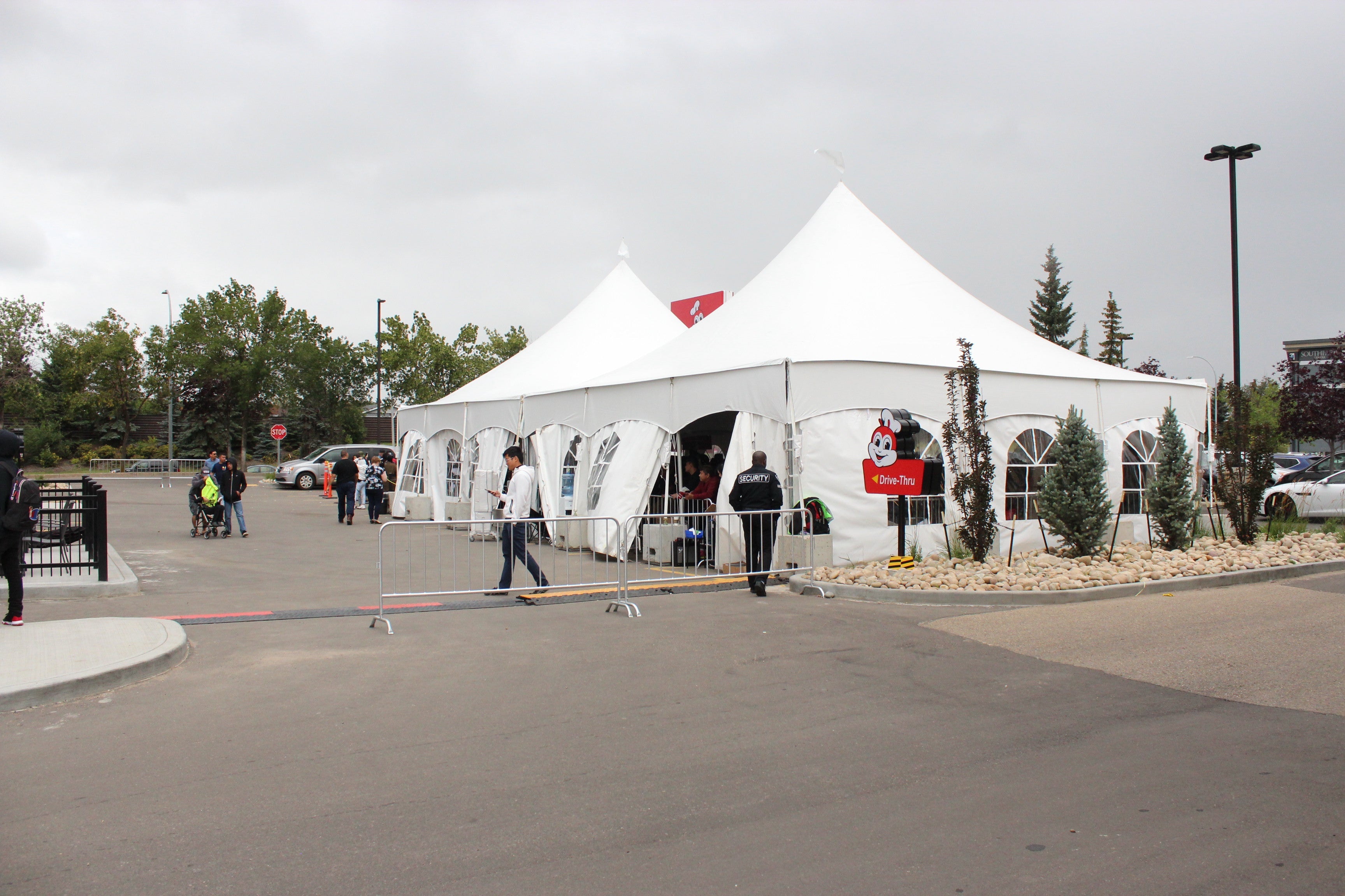 Marquee Tent 30’ x 30’ Tents - Marquee Deluxe