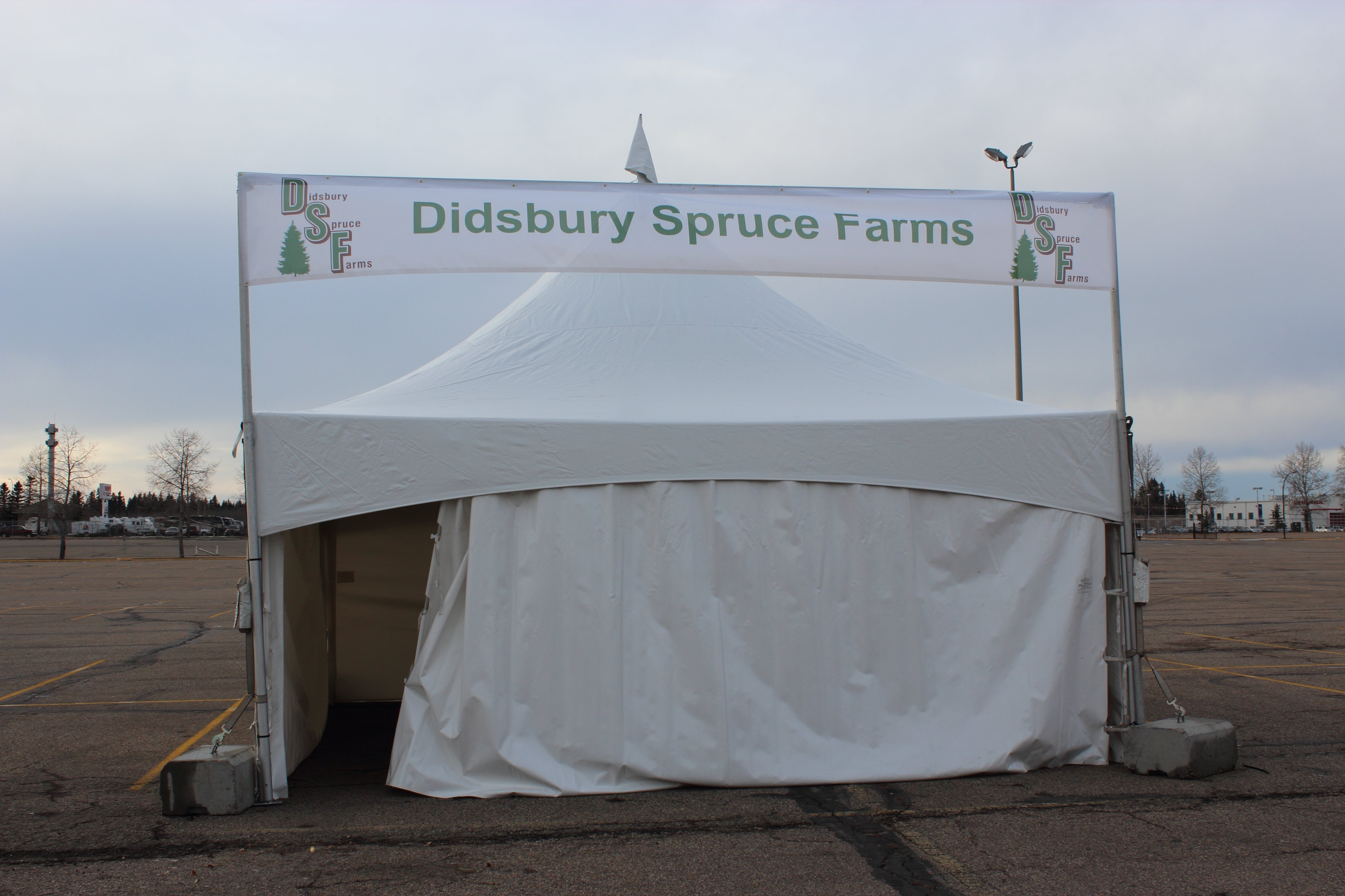 Marquee Tent 20’ x 20’ Tents - Marquee Deluxe