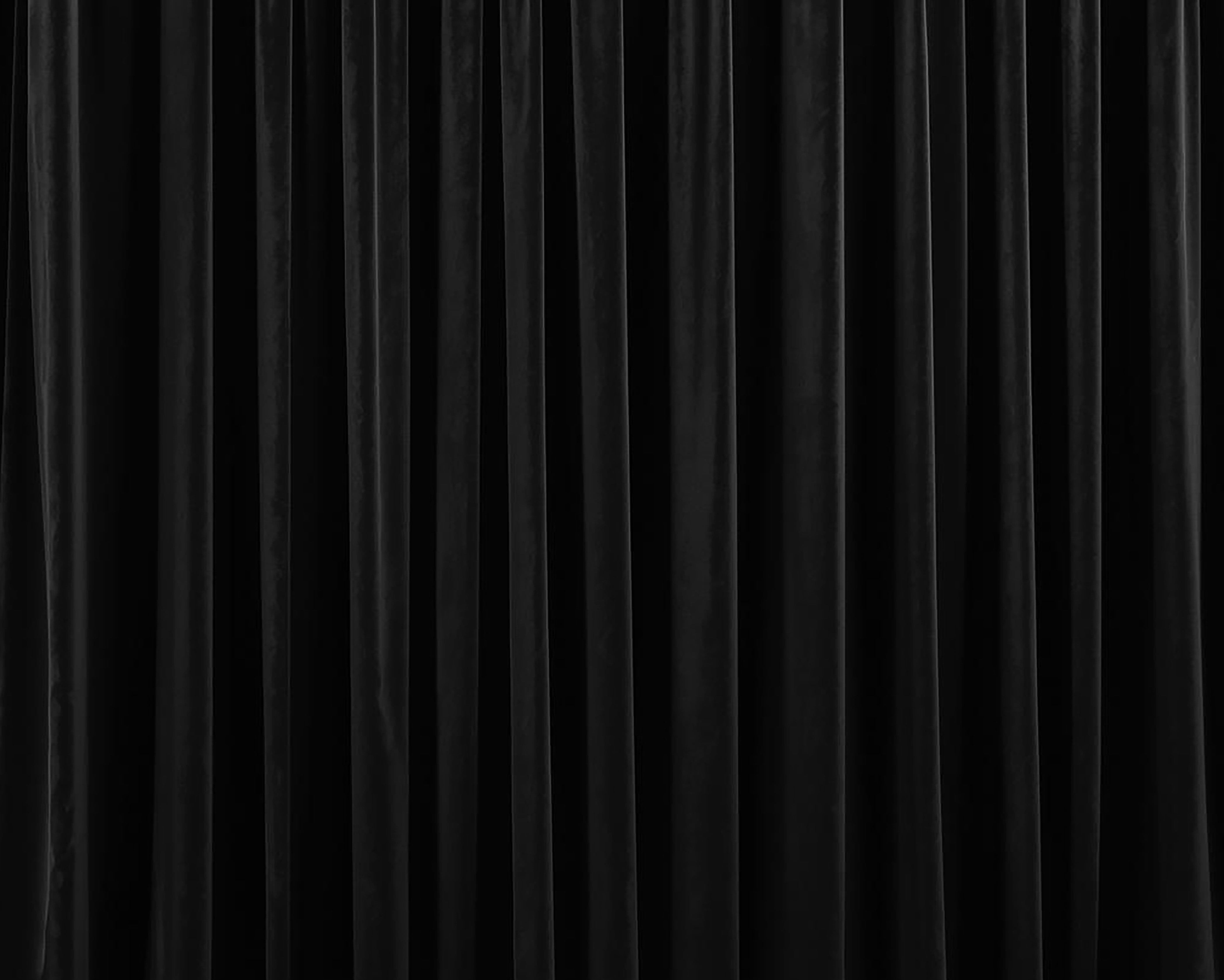 Drape, 12' Stretch Velvet Black 240 Gsm