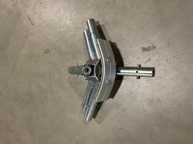 TT Center Crown