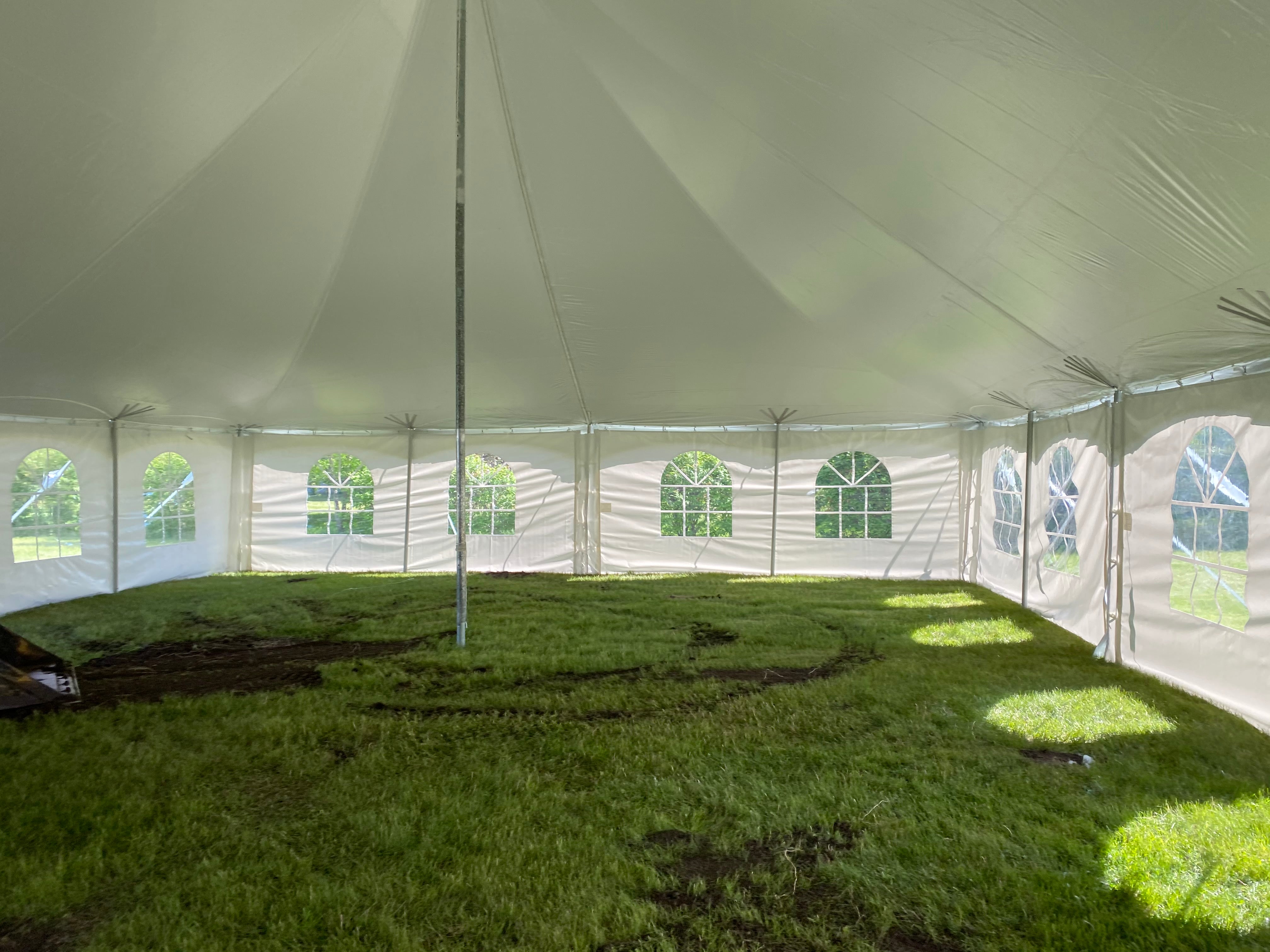 Pole Tent 60' x 40' White