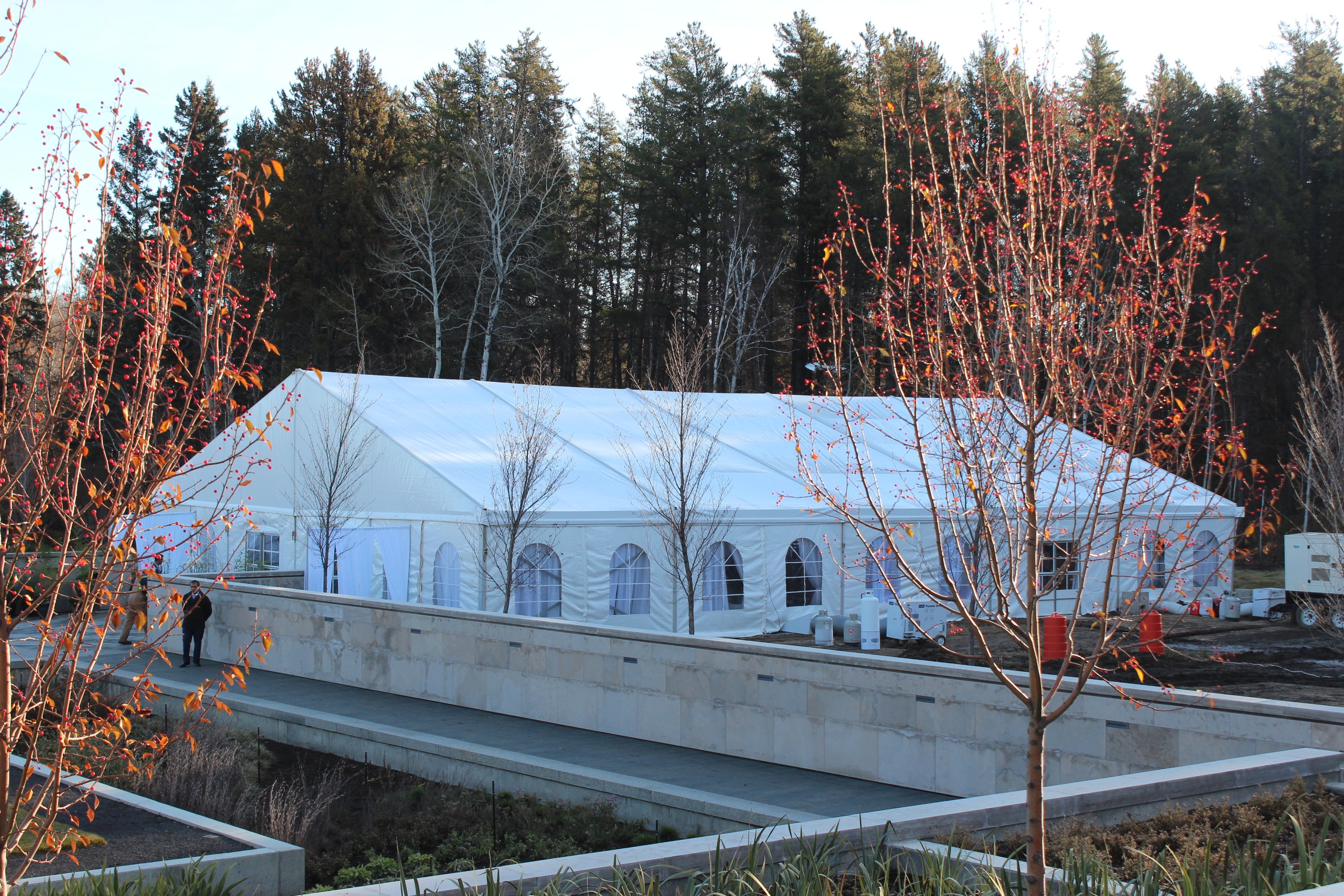 Clearspan Tent, 18M X 25M French Window