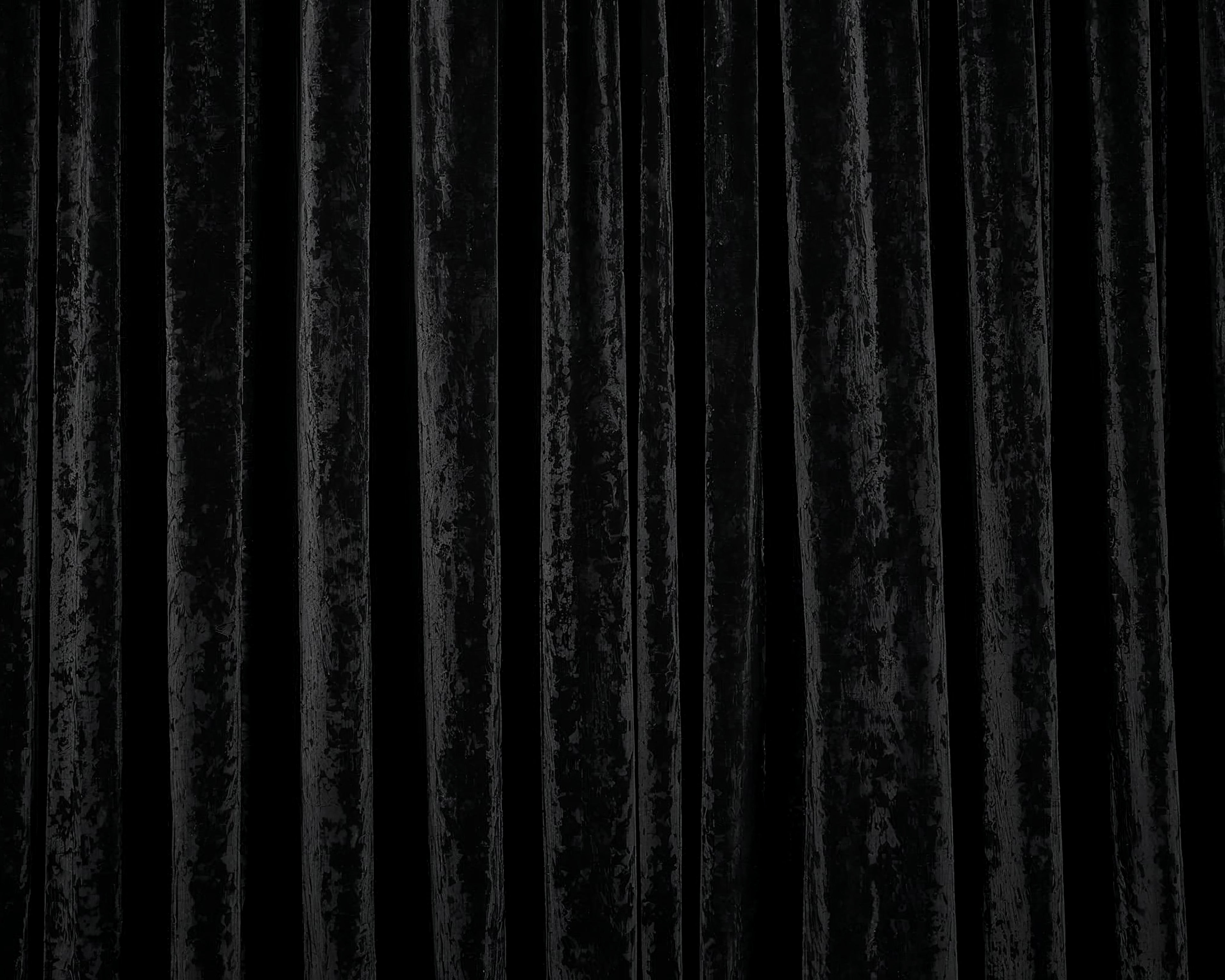 Drape, 8' Crushed Velvet Black 170 Gsm