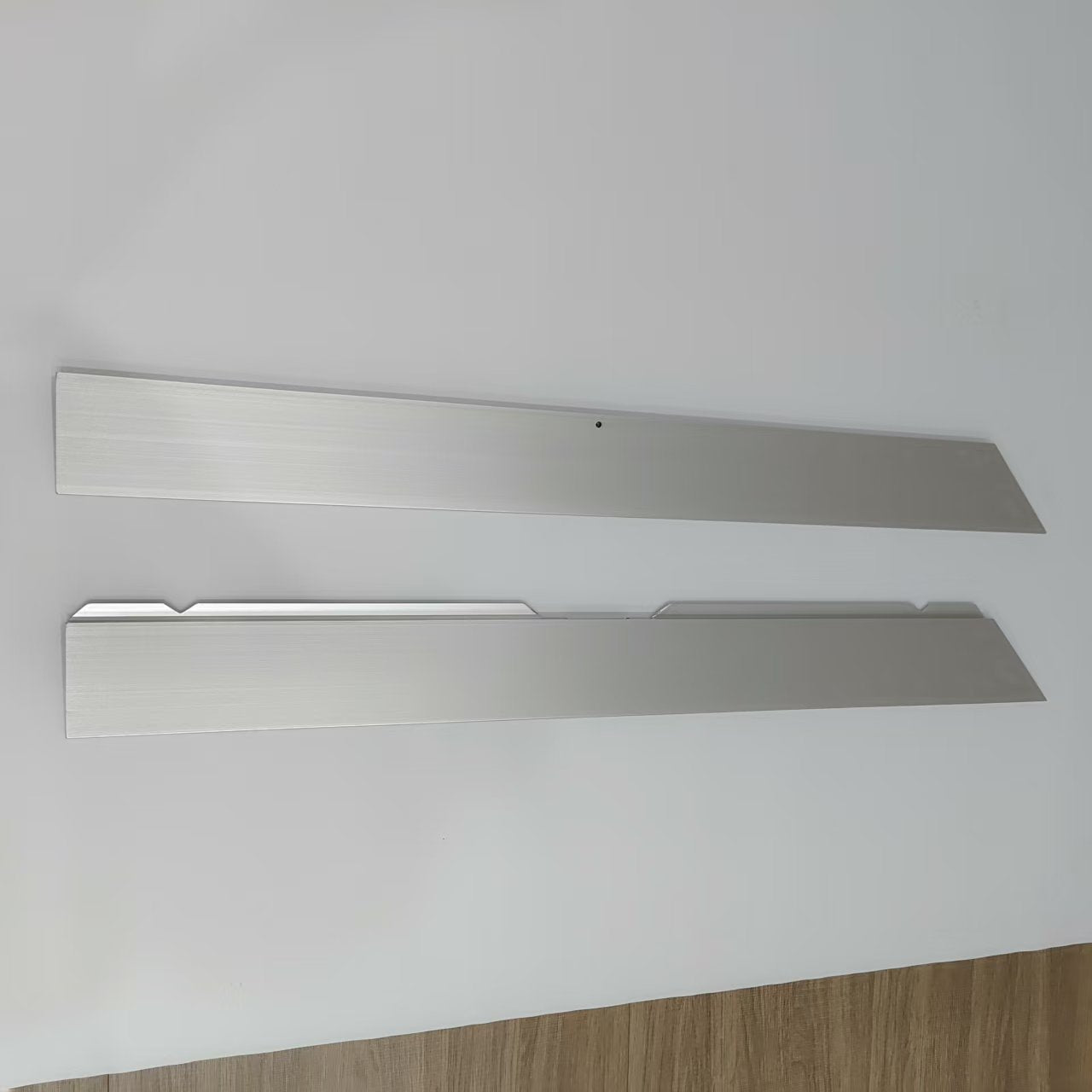 DancePro Edge, 4' Male Right Corner Silver
