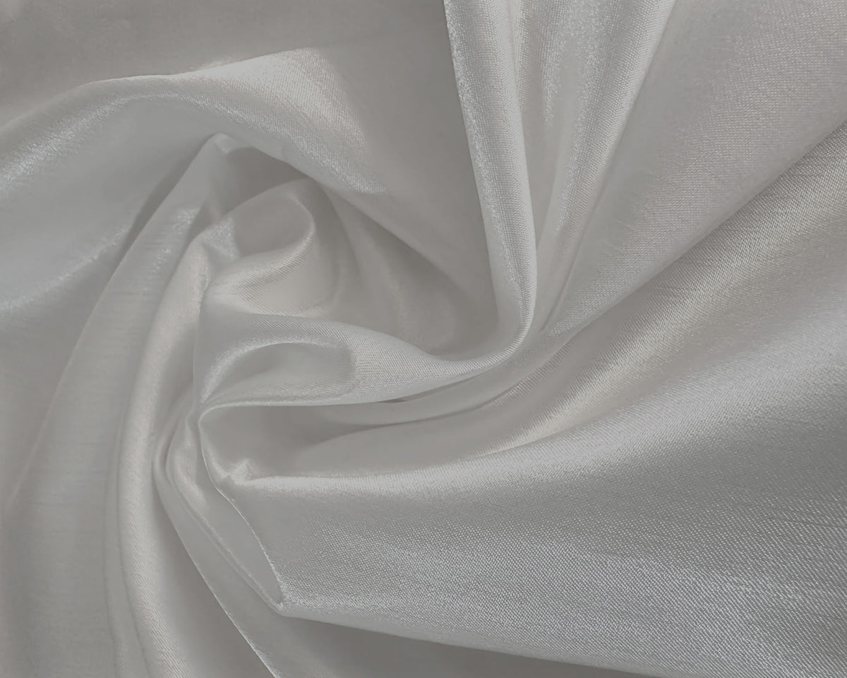Tablecloth 90" X 132" Silver Majestic