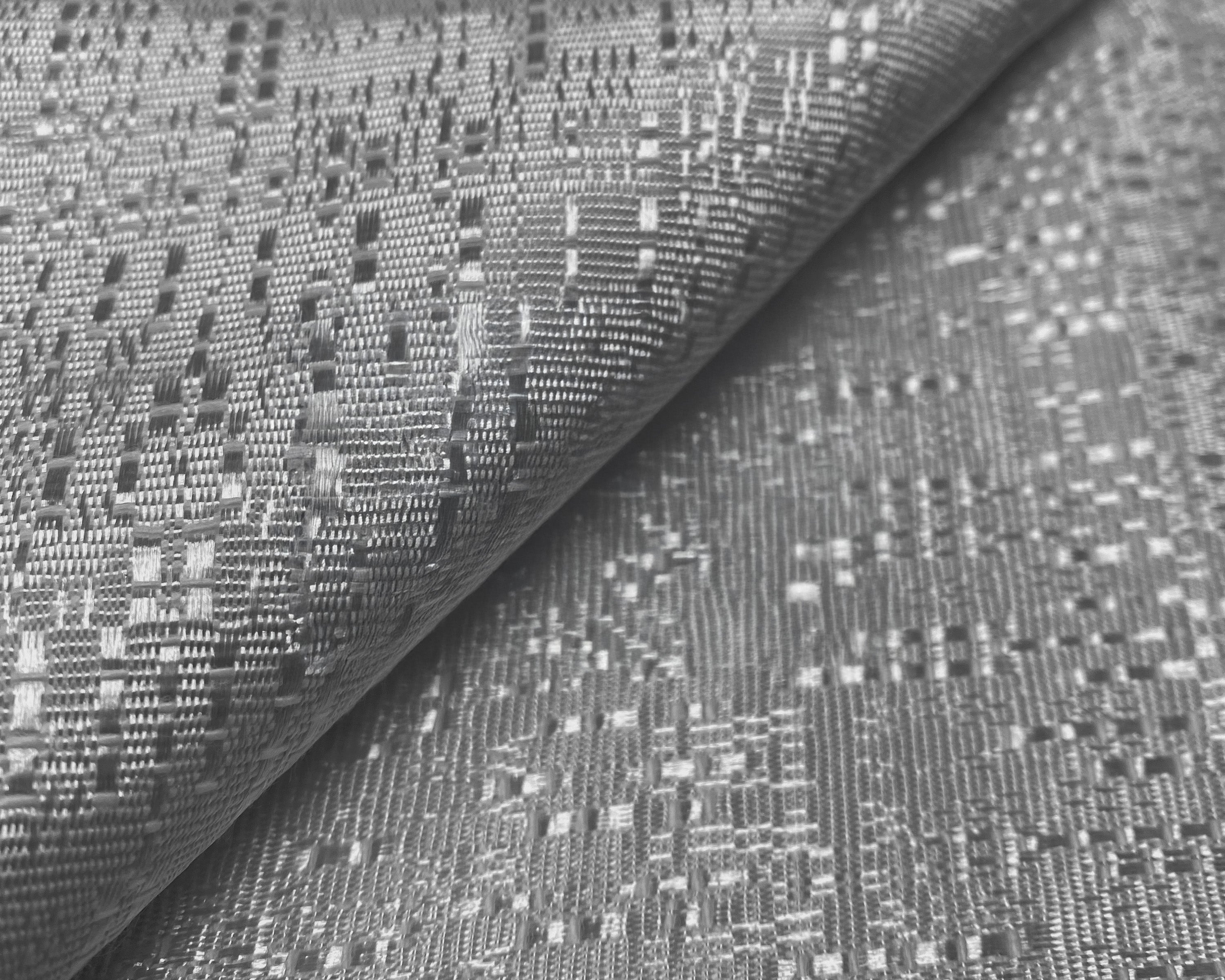 Drape, 3' Banjo Silver